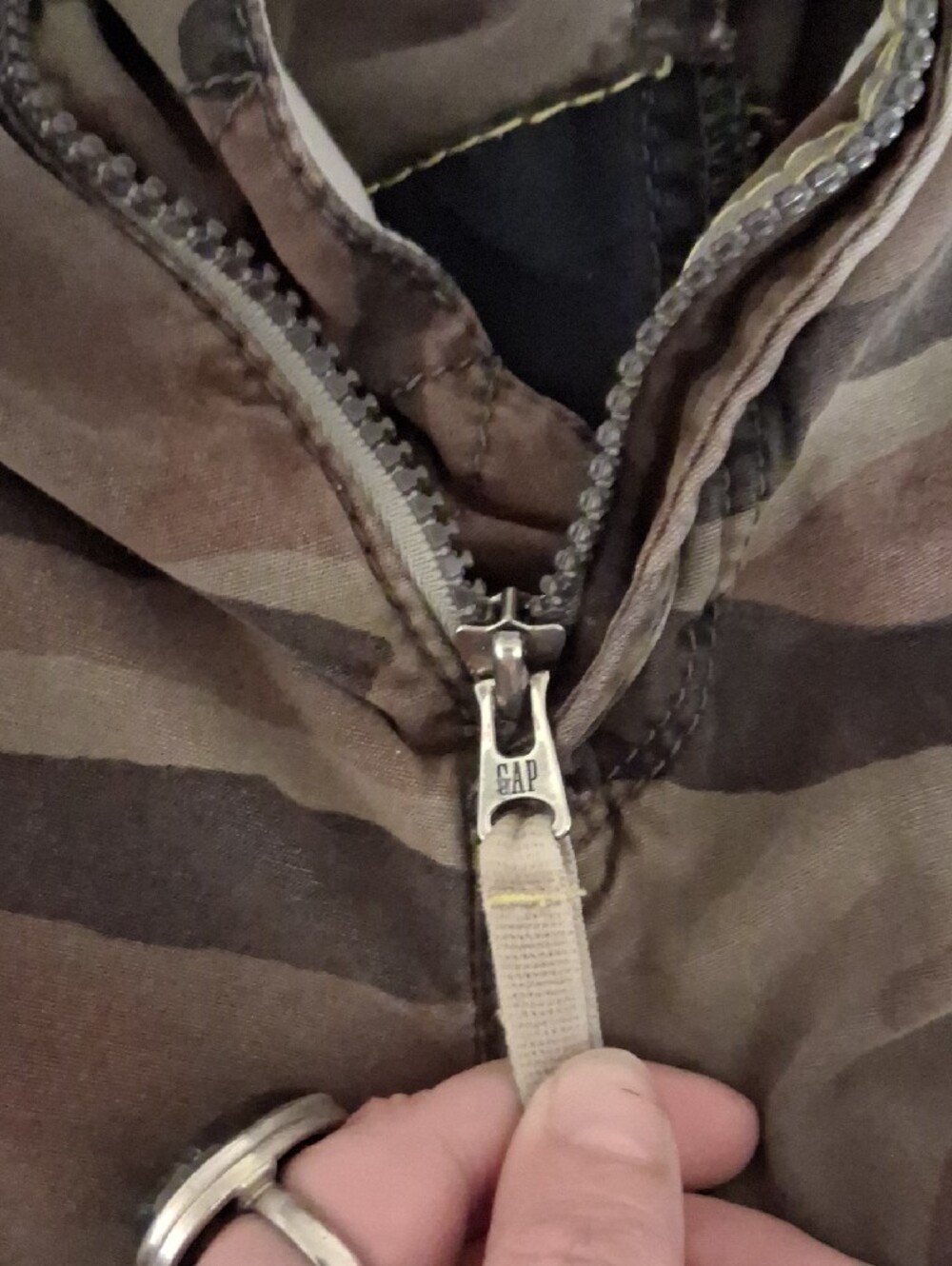 GAP Men's Camouflage Cargo Pants - Brown/Green Camo - Picture 4 of 5